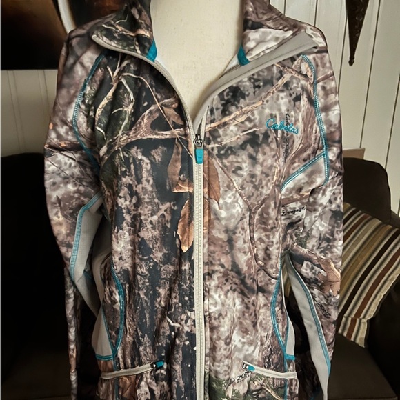 Cabelas • Camouflage • Green/ Brown • Women’s • Size Large • Jacket - Picture 2 of 16